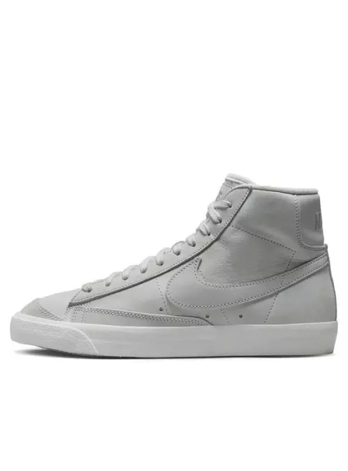 Nike W BLAZER MID 77 DQ7572001