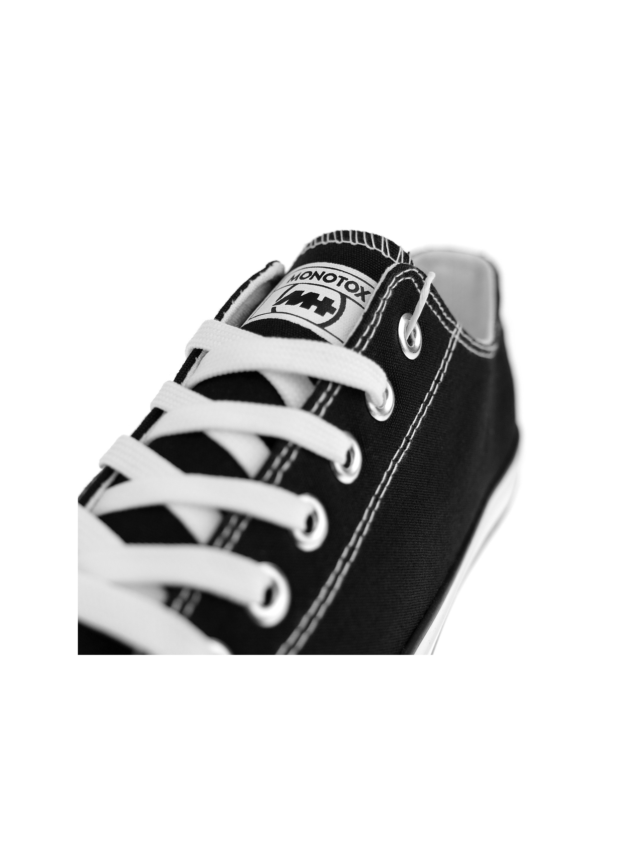 Monotox NORRIS LOW M BLACK M-FT-01BLACK
