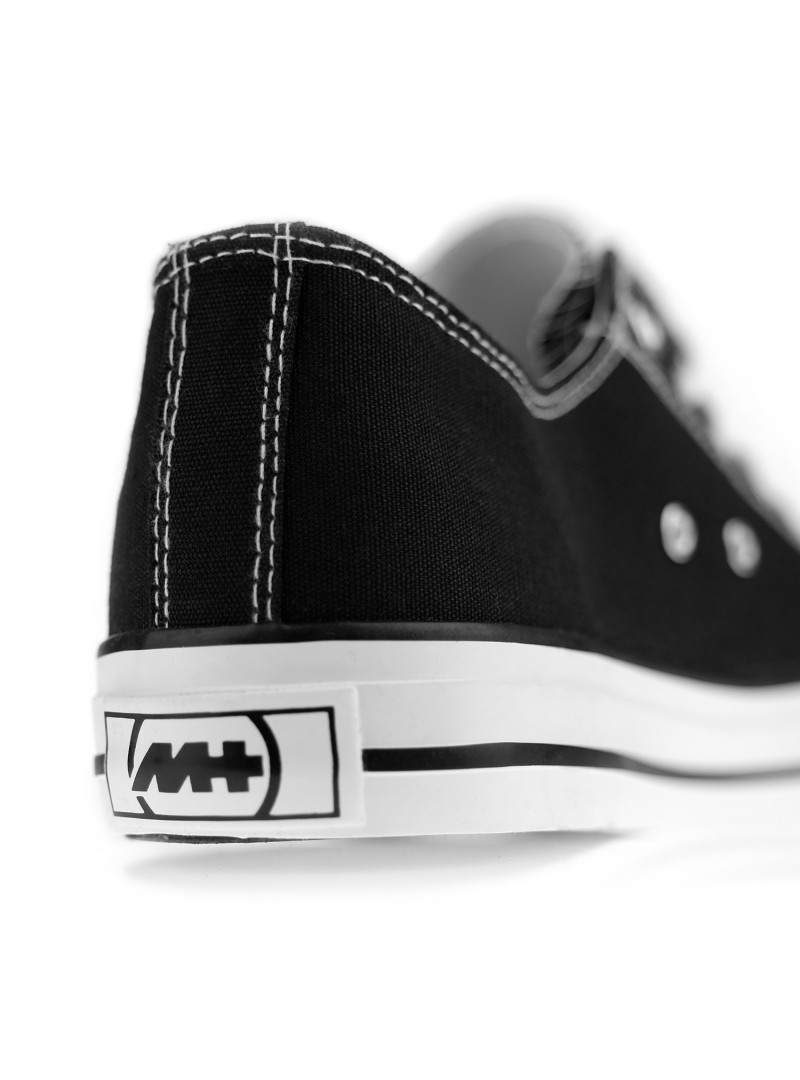Monotox NORRIS LOW M BLACK M-FT-01BLACK