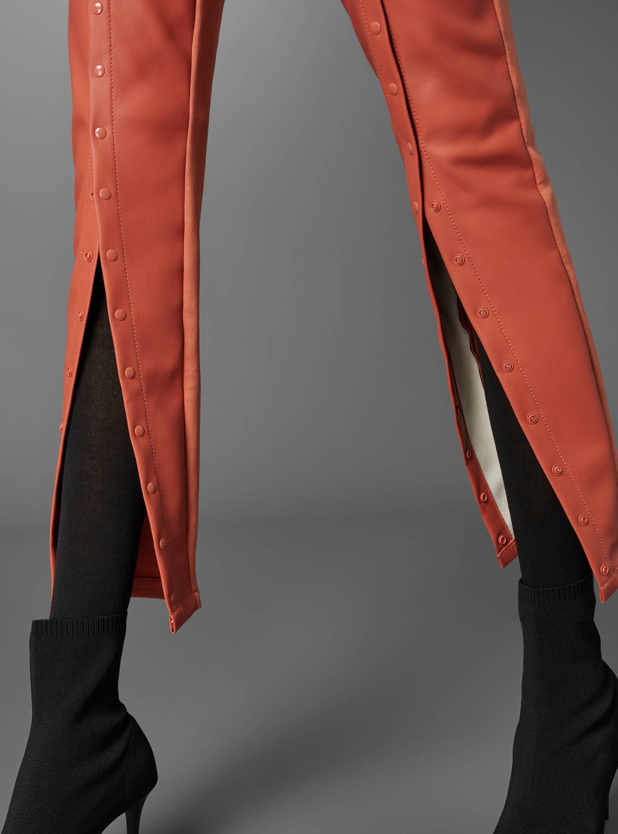 Adidas SLIM PANT HC3029