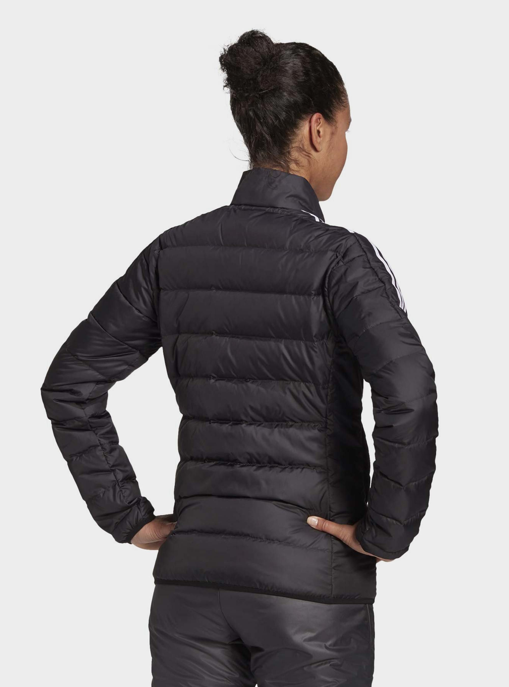 Adidas W ESS DOWN JKT GH4593