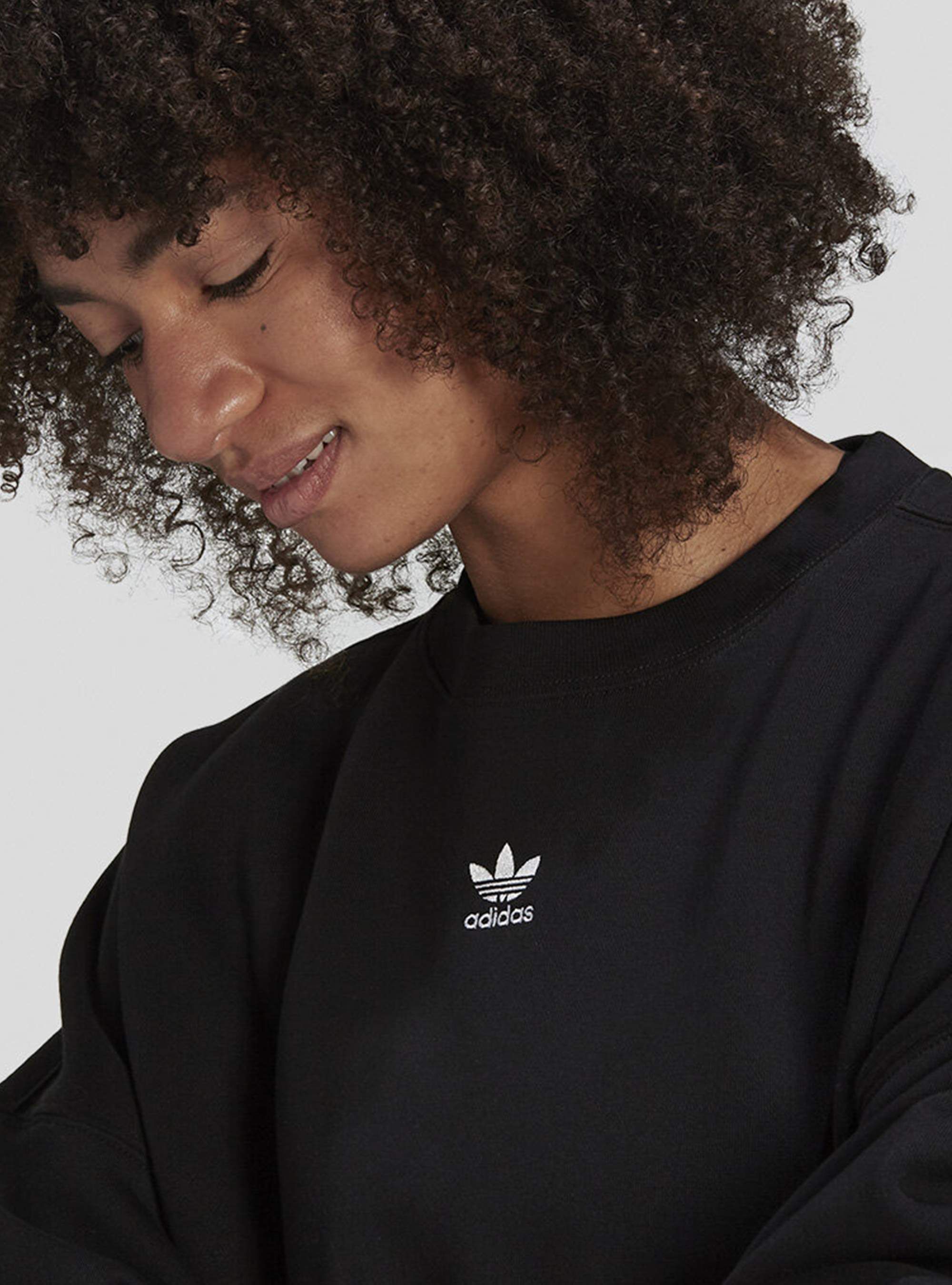 Adidas SWEATSHIRT H06660