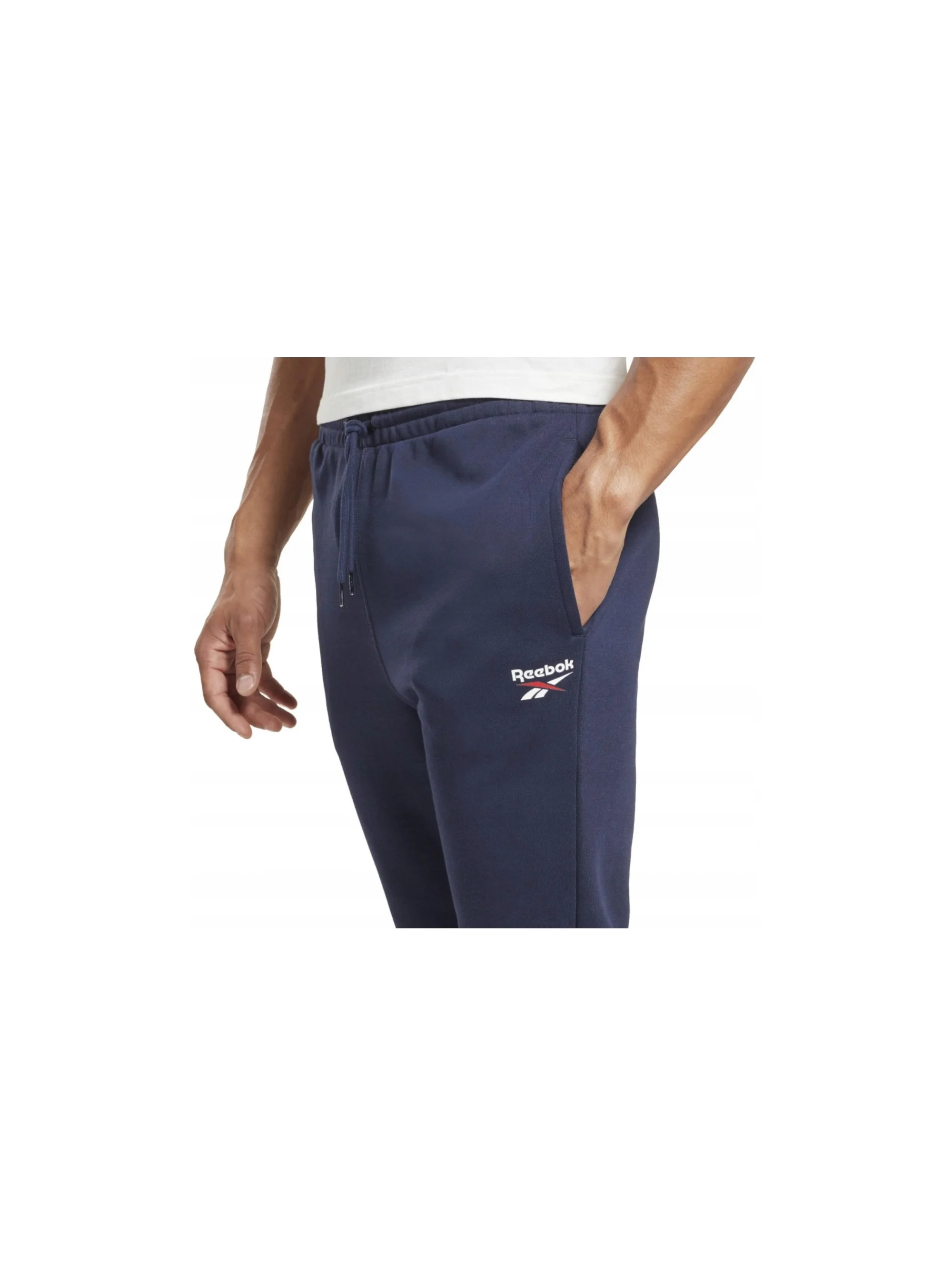 Reebok IDENTITY SMALL LOGO FT JOGGER 100049529 Reebok IDENTITY SMALL LOGO FT JOGGER 100049529