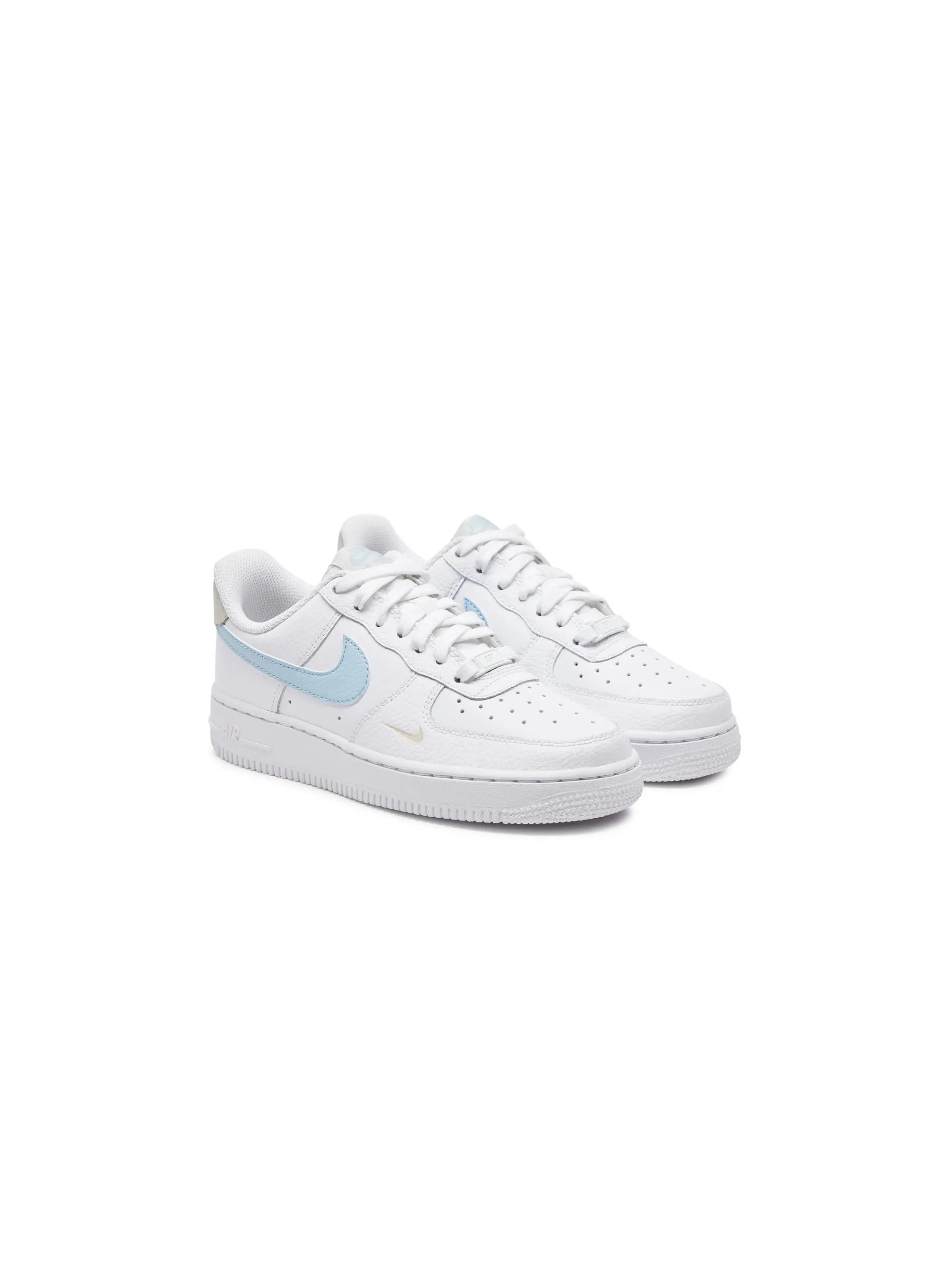 Nike W AIR FORCE 07 HF0022100 Nike W AIR FORCE 07 HF0022100