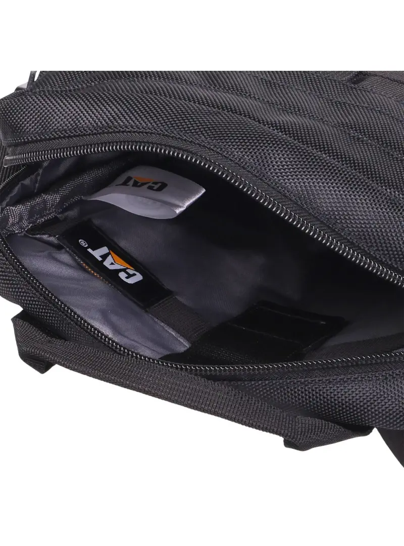 Caterpillar Torba sportowa Namib Tablet Bag 84036-01 Czarny | Sklep Monotox