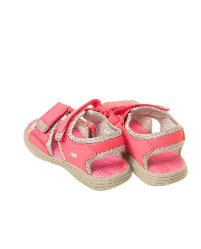 New Balance Dziecięce Junior Sandały 2004 Kids Poolside K2004GRP Różowy | Sklep Monotox