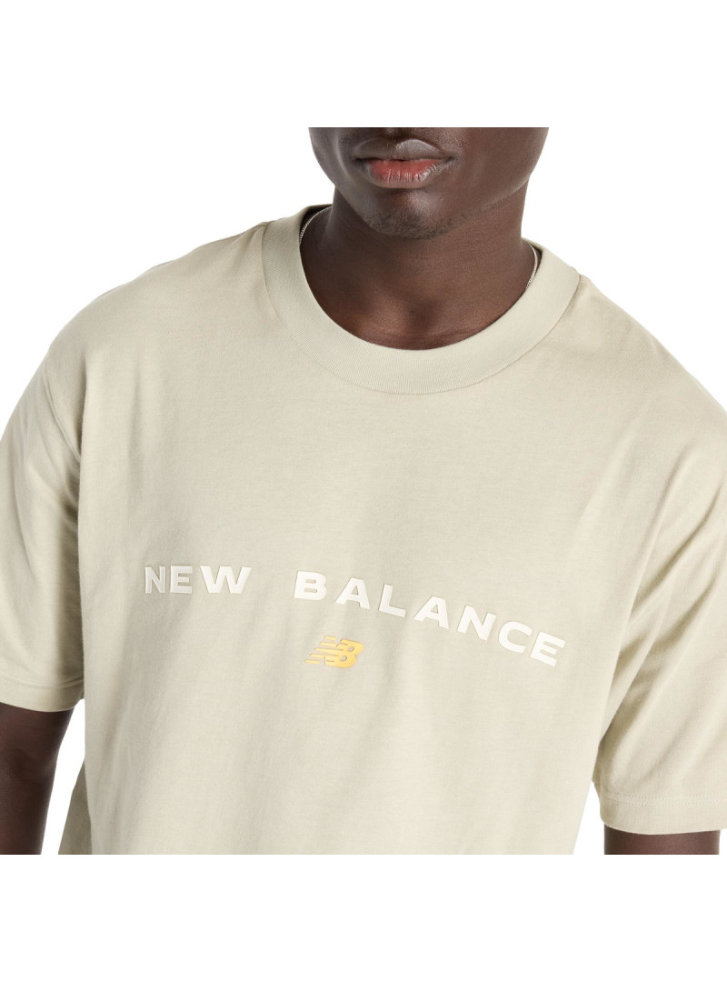 New Balance Męski T-shirt Reimagined Graphic T-shirt MT51506OVN Zielony | Sklep Monotox