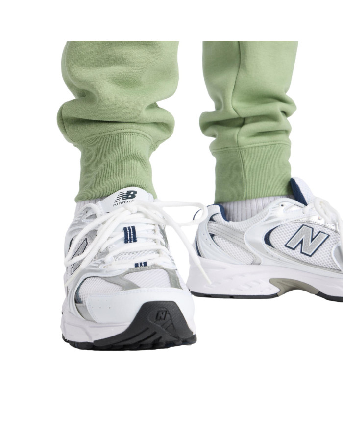 New Balance Spodnie męskie SPORT FLEECE JOGGER MP43904AAR - Zielone | Sklep Monotox