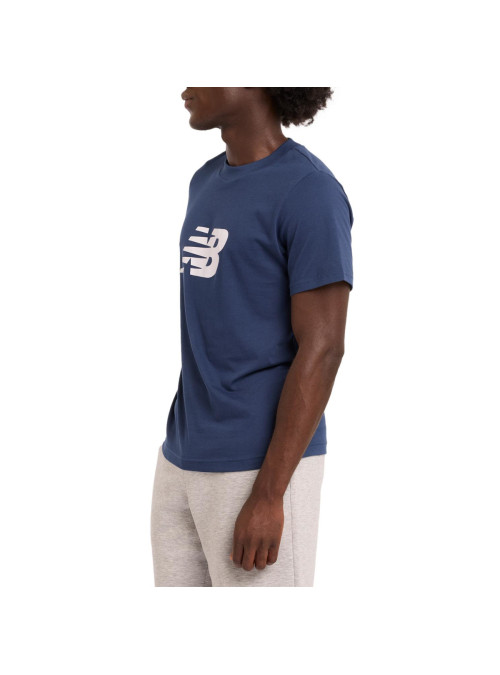 New Balance Koszulka męska S/S SPORT GRAPHIC V FLYING NNY MT43906NNY - Granatowa | Sklep Monotox